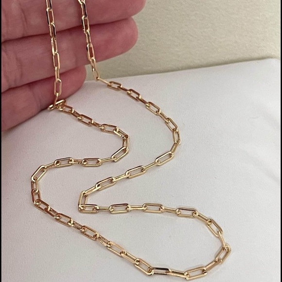 18k Gold Filled Paperclip Necklace 18” or 16” Long ✨ - Picture 7 of 9